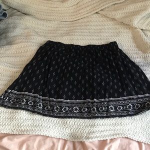 Black Hollister skirt